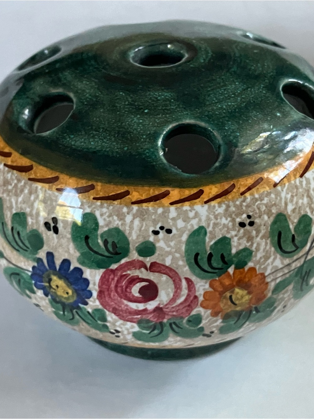 Hand-Painted Floral Ceramic Flower Frog - Green